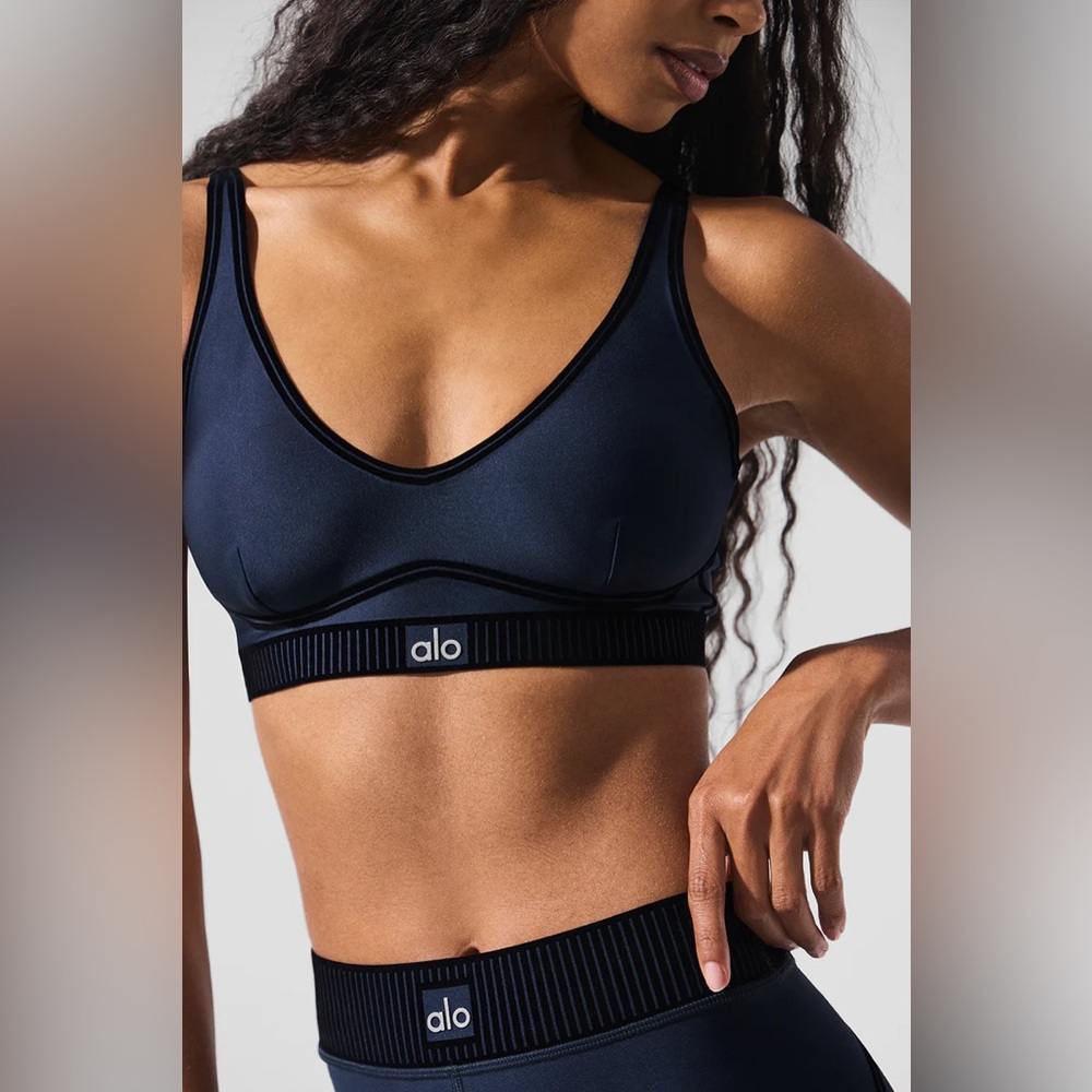 Alo Airlift Lineup Bra